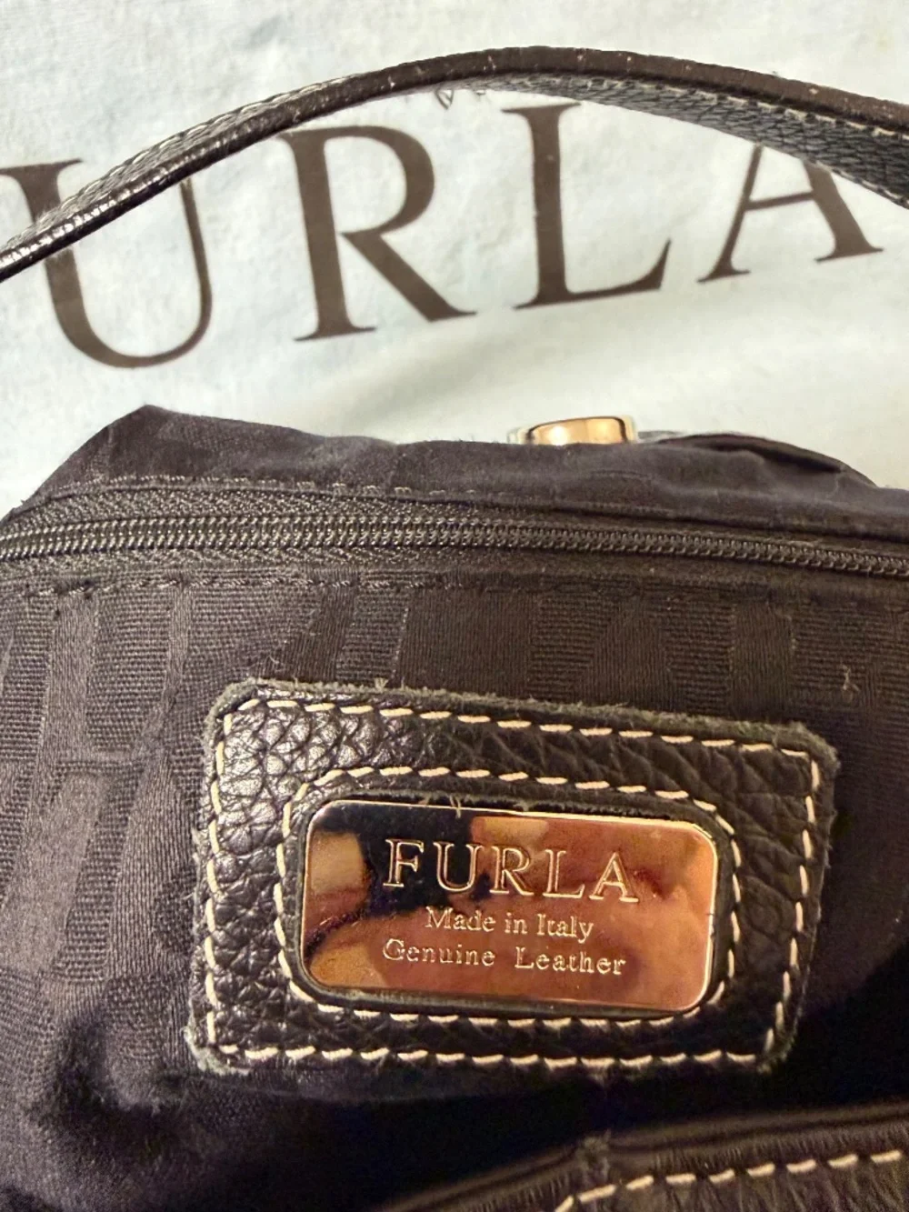 Furla Hobo Bag Black Pebbled Leather - Picture 5 of 6